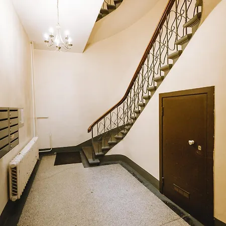 Historic 1913 Building - Dzirnavu Street Apartament Ryga