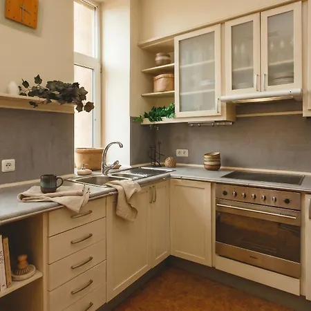 Apartman Historic 1913 Building - Dzirnavu Street Riga