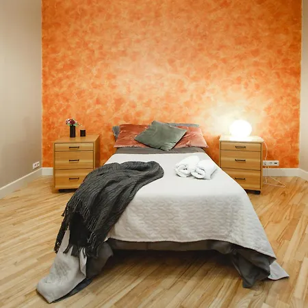 Apartamento Families & Groups 4 Bedrooms 6 Guests *