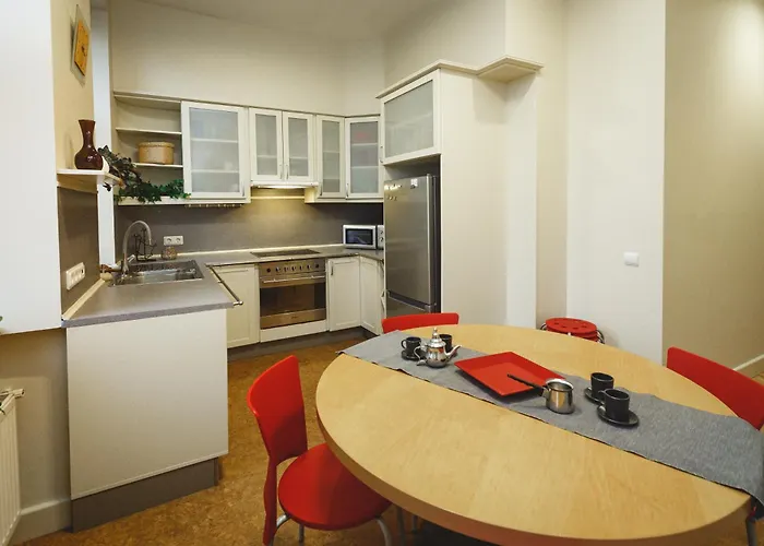 Historic 1913 Building Apartment - Dzirnavu Street Apartment Riga