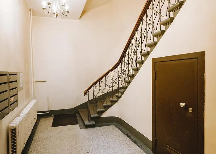 Historic 1913 Building Apartment - Dzirnavu Street Apartament Ryga